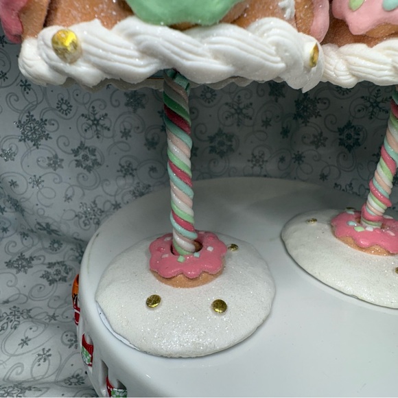 Peppermint Square Pastel Pink Bow Christmas Sprinkled Candy Doughnut Icing Trees - Picture 9 of 12